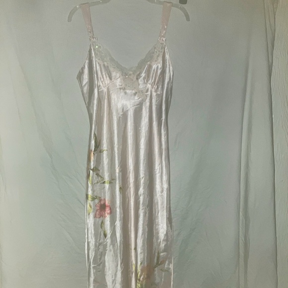Valerie Stevens Other - Ladies Retro Light Pink Floral Nightgown by Valerie Stevens-S